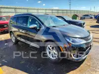2018 Chrysler PACIFICA фото
