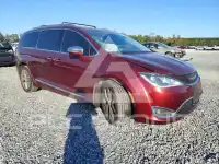 2018 Chrysler PACIFICA photo