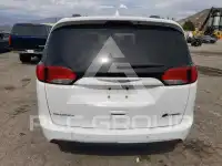 2018 Chrysler PACIFICA photo