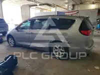 2018 Chrysler PACIFICA фото