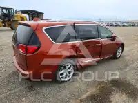 2018 Chrysler PACIFICA фото