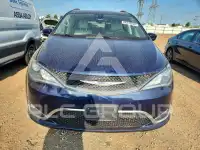 2018 Chrysler PACIFICA фото