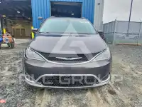 2018 Chrysler PACIFICA photo