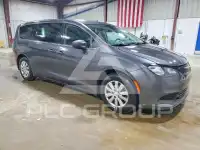 2018 Chrysler PACIFICA photo