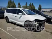 2018 Chrysler PACIFICA фото
