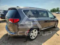 2018 Chrysler PACIFICA фото