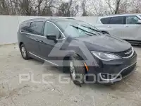 2018 Chrysler PACIFICA фото