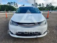 2018 Chrysler PACIFICA фото