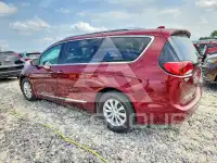 2018 Chrysler PACIFICA фото