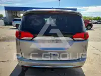 2018 Chrysler PACIFICA photo