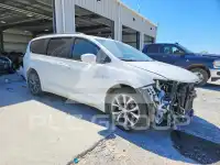 2018 Chrysler PACIFICA фото