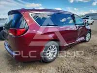 2018 Chrysler PACIFICA photo