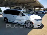 2018 Chrysler PACIFICA фото
