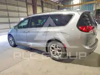 2018 Chrysler PACIFICA photo