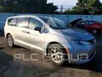2018 Chrysler PACIFICA фото