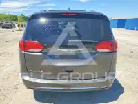 2018 Chrysler PACIFICA photo