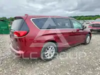 2018 Chrysler PACIFICA photo