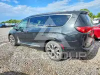 2018 Chrysler PACIFICA photo