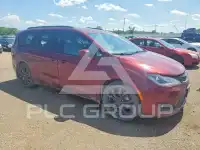2018 Chrysler PACIFICA photo