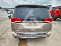 2018 Chrysler PACIFICA photo