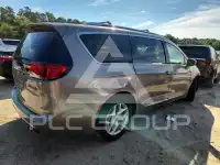 2018 Chrysler PACIFICA фото