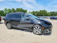 2018 Chrysler PACIFICA фото