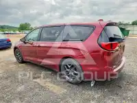 2018 Chrysler PACIFICA фото