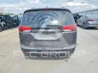 2018 Chrysler PACIFICA photo