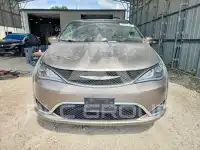 2018 Chrysler PACIFICA фото
