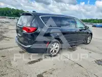 2018 Chrysler PACIFICA фото