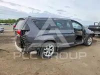 2018 Chrysler PACIFICA photo