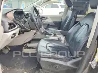 2018 Chrysler PACIFICA фото