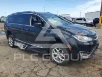 2018 Chrysler PACIFICA фото