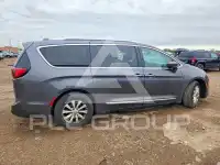 2018 Chrysler PACIFICA фото