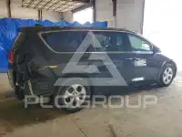 2018 Chrysler PACIFICA photo