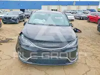 2018 Chrysler PACIFICA фото