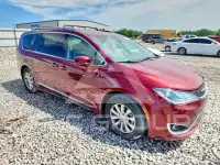 2018 Chrysler PACIFICA фото