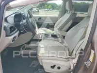 2018 Chrysler PACIFICA photo