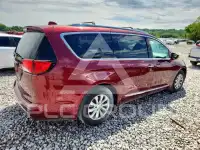 2018 Chrysler PACIFICA фото