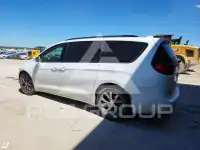 2018 Chrysler PACIFICA фото