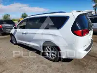 2018 Chrysler PACIFICA фото