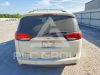 2018 Chrysler PACIFICA photo