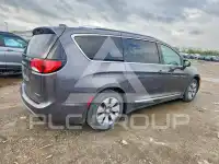 2018 Chrysler PACIFICA фото