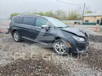 2018 Chrysler PACIFICA фото