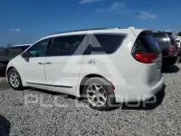 2018 Chrysler PACIFICA photo