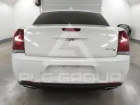 2018 Chrysler 300 photo