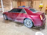 2018 Chrysler 300 photo