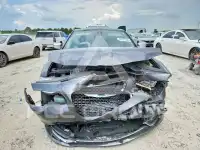 2018 Chrysler 300 photo