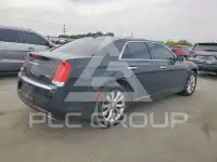 2018 Chrysler 300 фото