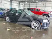 2018 Chrysler 300 фото